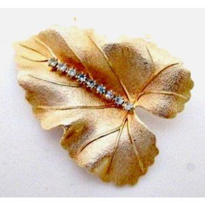 Vintage Leaf Brooch Goldtone Rhinestones
